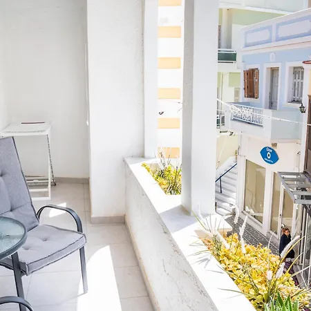 Mimis & Connie 1 아파트 *